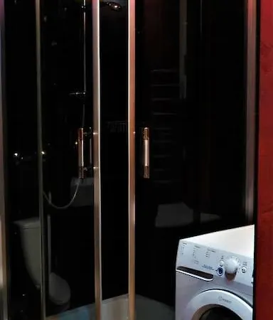 Daire Vintage Bdsm Kinky - Entire 65m2 Space For Up To 6-guests - Fully Equipped *