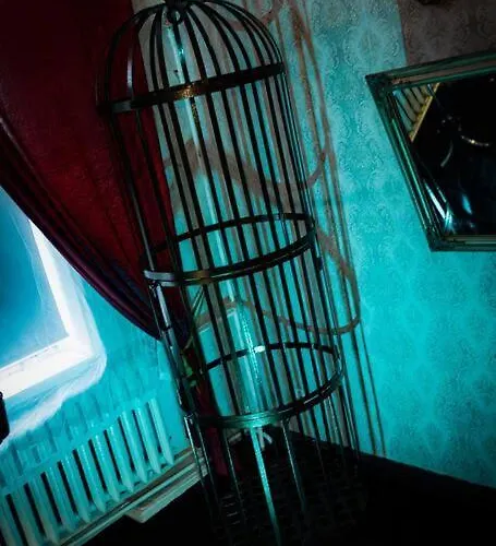 Vintage Bdsm Kinky - Entire 65m2 Space For Up To 6-guests - Fully Equipped * 브로츠와프