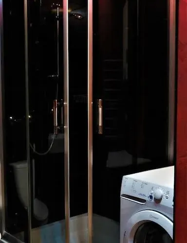 아파트 Vintage Bdsm Kinky - Entire 65m2 Space For Up To 6-guests - Fully Equipped *